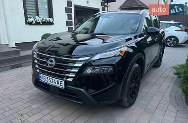 Позашляховик / Кросовер Nissan Rogue 2024 в Вінниці