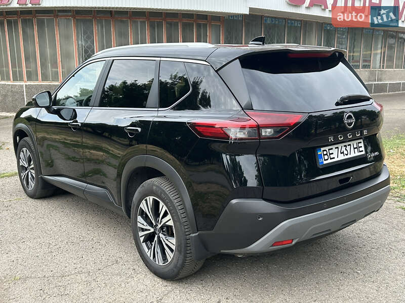 Позашляховик / Кросовер Nissan Rogue 2023 в Києві
