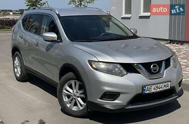 Внедорожник / Кроссовер Nissan Rogue 2015 в Днепре