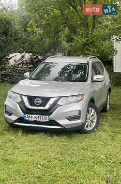 Внедорожник / Кроссовер Nissan Rogue 2018 в Житомире