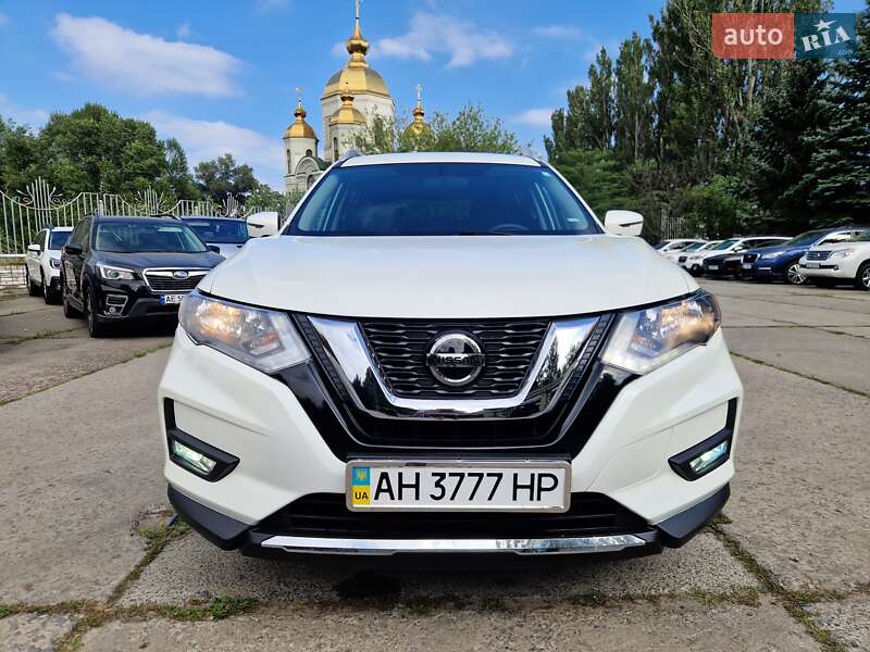 Позашляховик / Кросовер Nissan Rogue 2018 в Дніпрі
