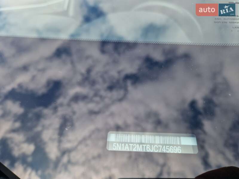 Позашляховик / Кросовер Nissan Rogue 2018 в Дніпрі