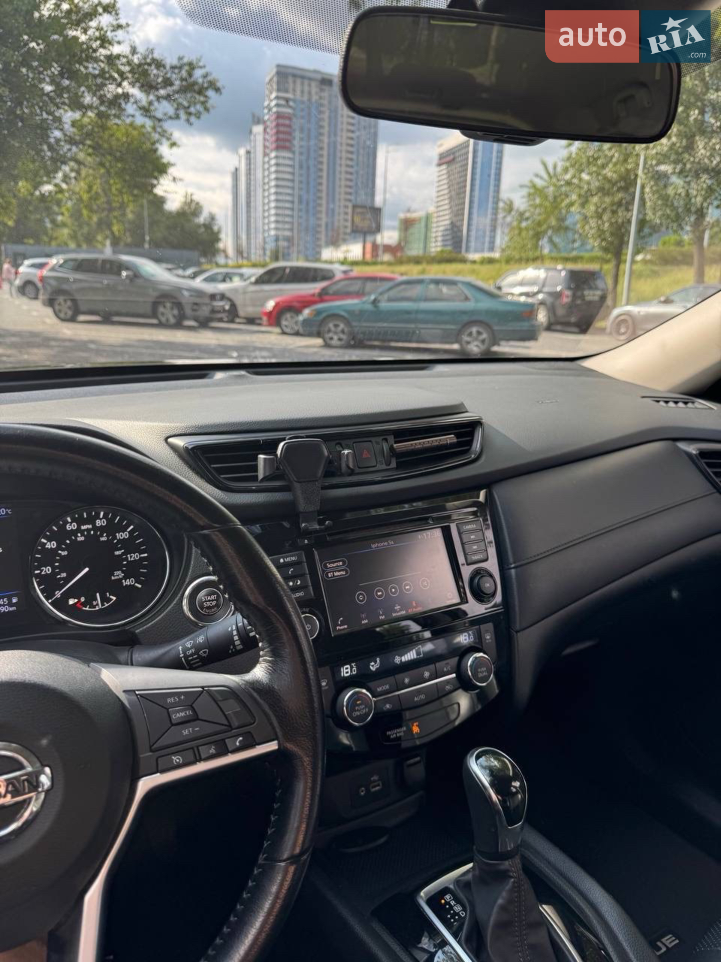 2019 Nissan Rogue - мініатюра 4