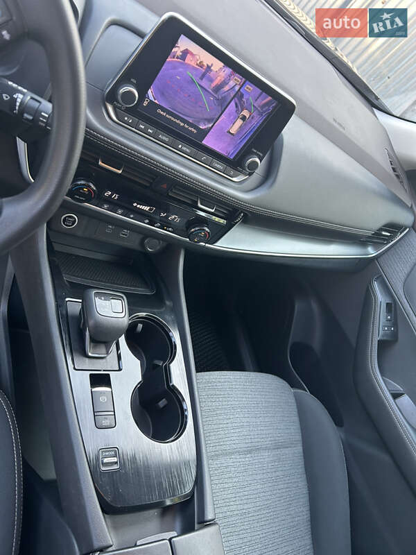 Внедорожник / Кроссовер Nissan Rogue 2021 в Виннице