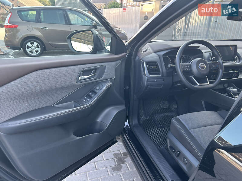 Внедорожник / Кроссовер Nissan Rogue 2021 в Виннице