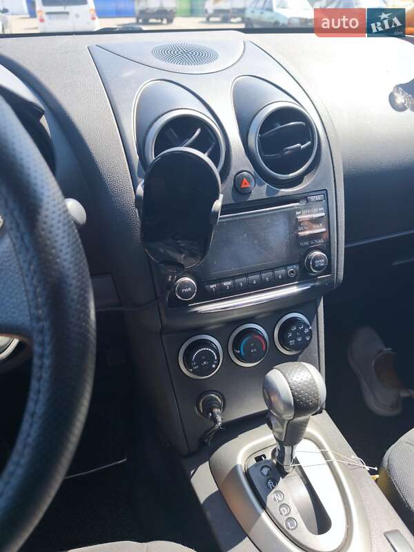 Внедорожник / Кроссовер Nissan Rogue 2015 в Черкассах