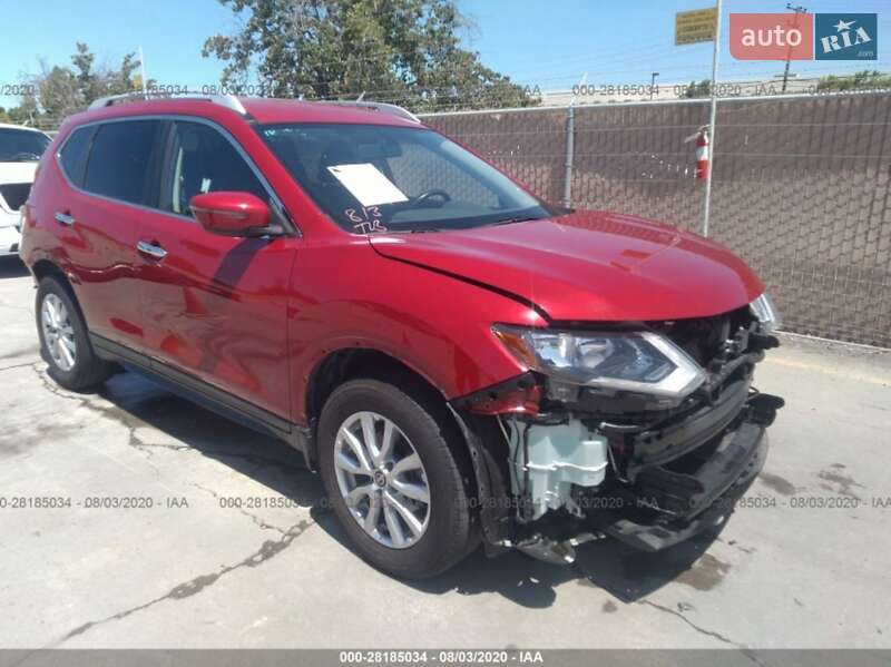 Внедорожник / Кроссовер Nissan Rogue 2017 в Харькове