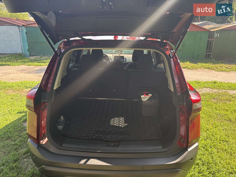 Внедорожник / Кроссовер Nissan Rogue 2021 в Полтаве