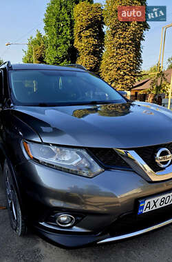 Позашляховик / Кросовер Nissan Rogue 2016 в Харкові