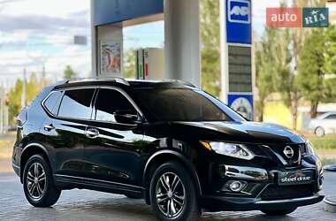 Внедорожник / Кроссовер Nissan Rogue 2015 в Николаеве