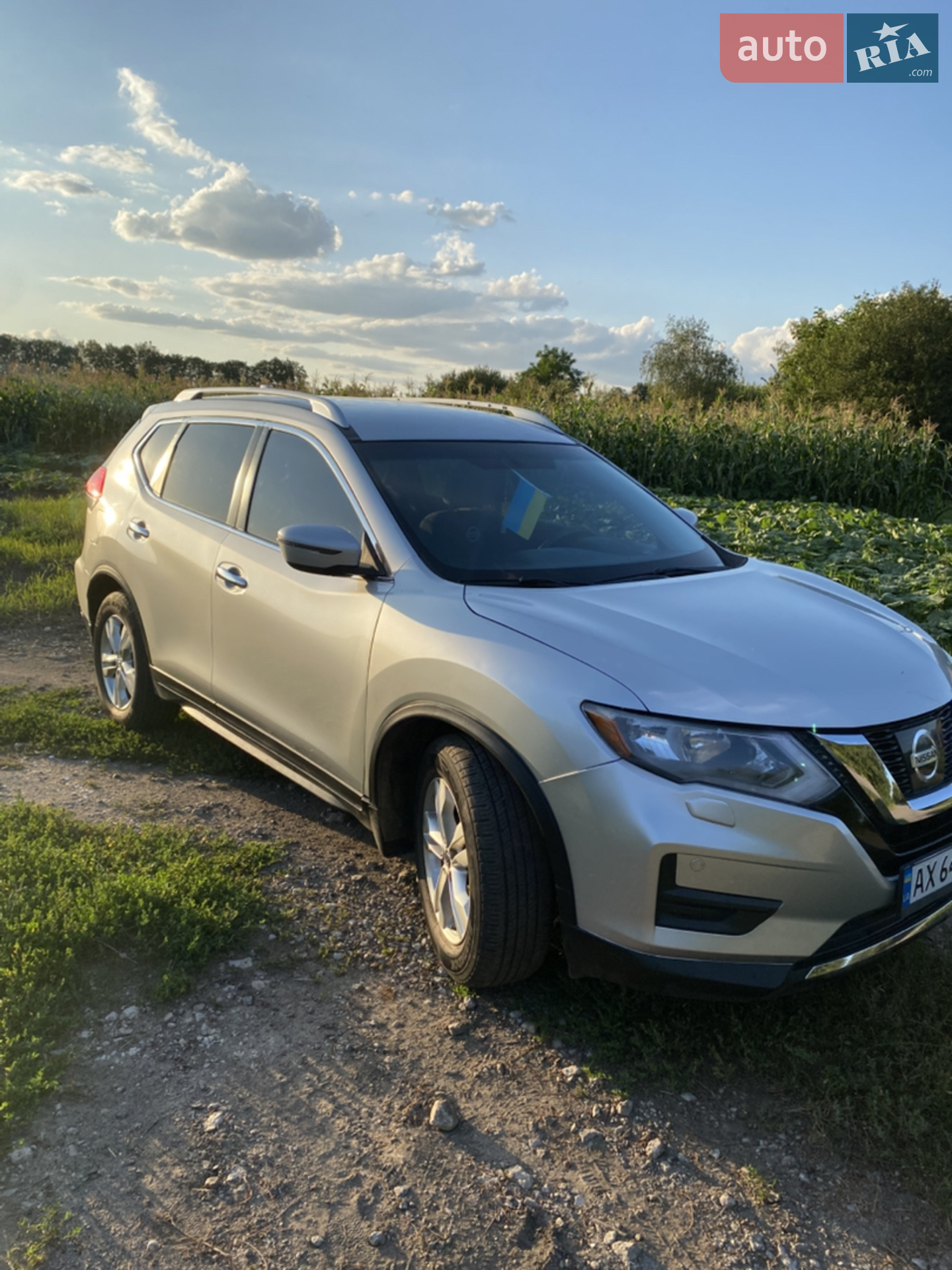 2017 Nissan Rogue - мініатюра 3
