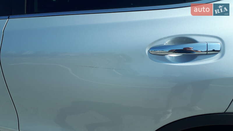 Позашляховик / Кросовер Nissan Rogue 2016 в Києві