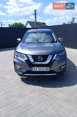 Позашляховик / Кросовер Nissan Rogue 2018 в Черкасах