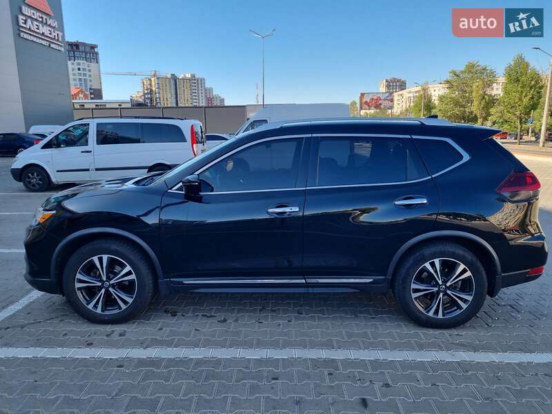 Позашляховик / Кросовер Nissan Rogue 2017 в Одесі