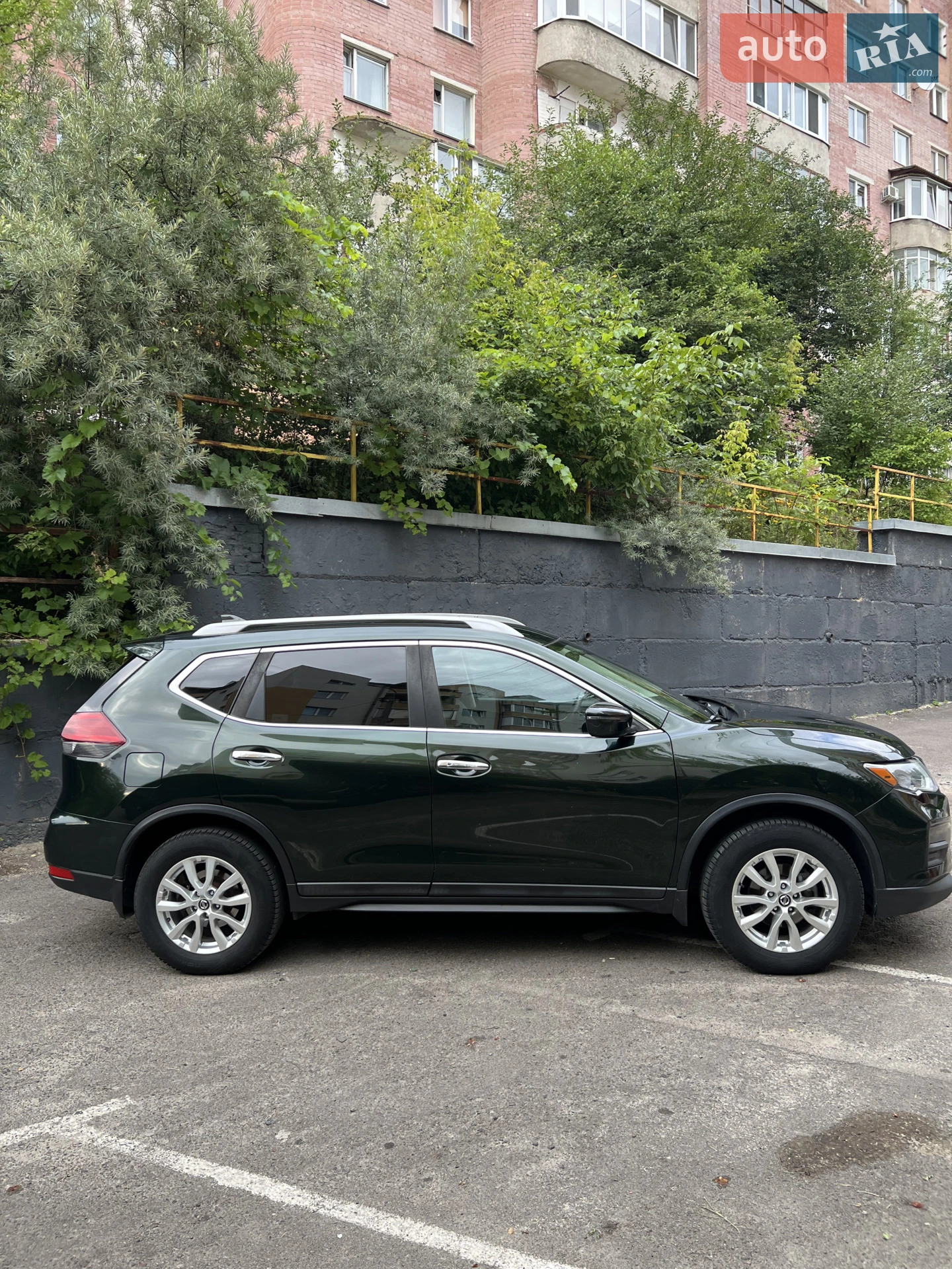 2017 Nissan Rogue - мініатюра 4