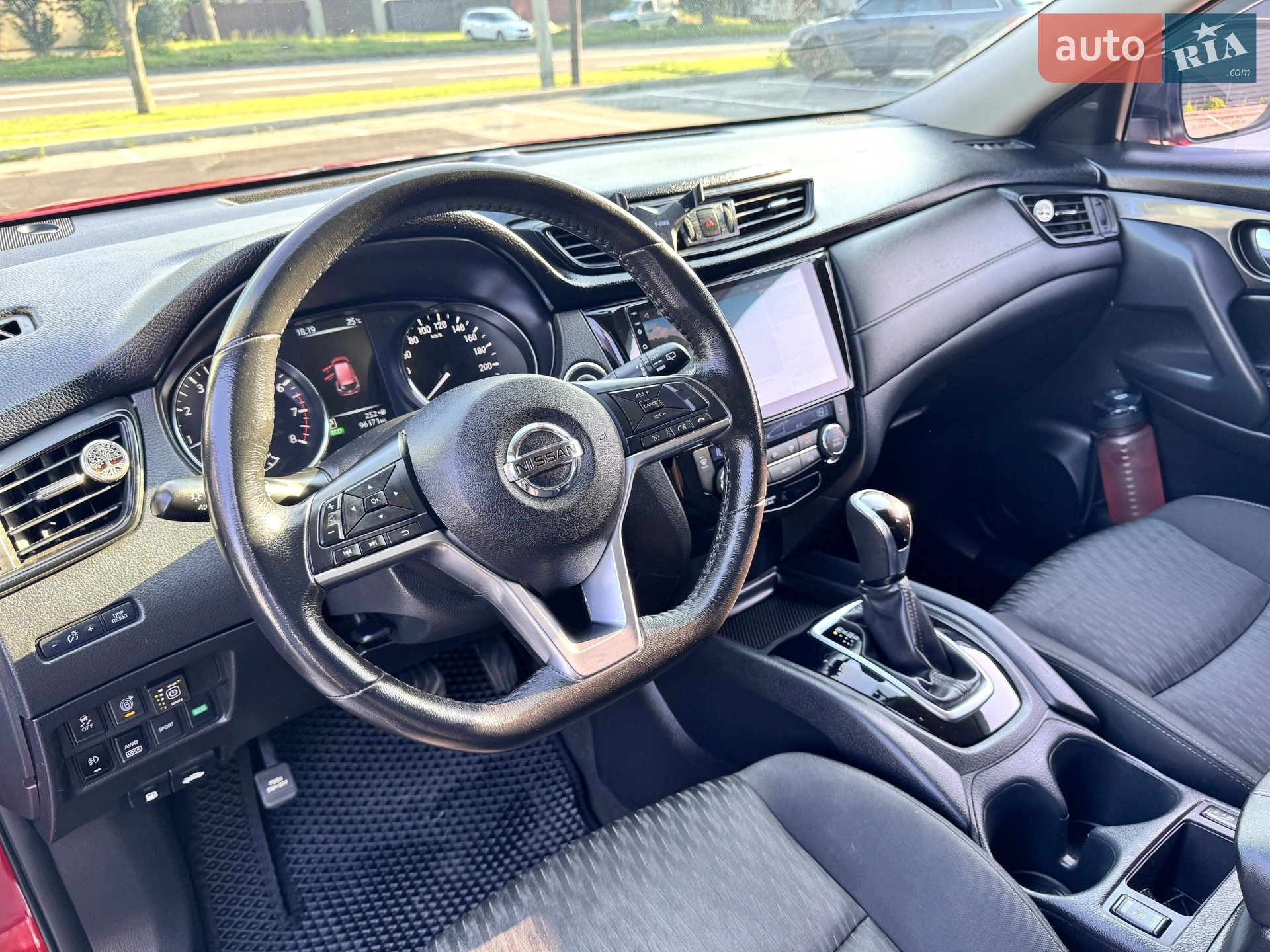 2016 Nissan Rogue - мініатюра 18