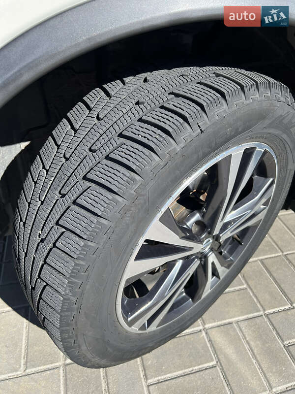 Позашляховик / Кросовер Nissan Rogue 2018 в Броварах