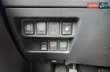 Внедорожник / Кроссовер Nissan Rogue 2019 в 