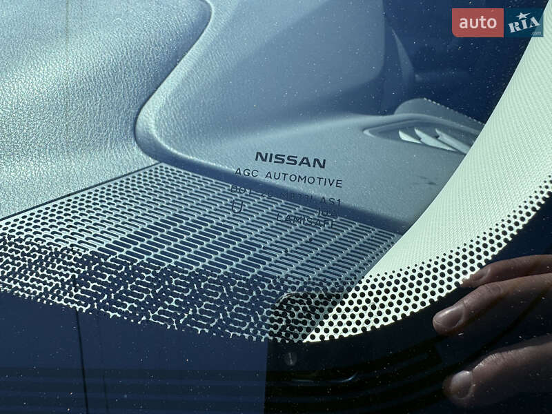 Позашляховик / Кросовер Nissan Rogue 2024 в Києві