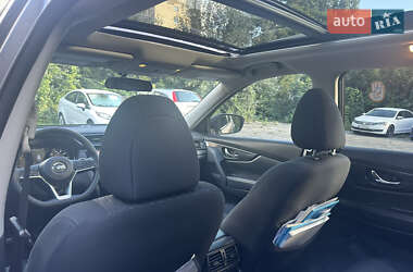 Позашляховик / Кросовер Nissan Rogue 2017 в  фото 10 Позашляховик / Кросовер Nissan Rogue 2017 в