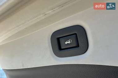 Внедорожник / Кроссовер Nissan Rogue 2014 в 