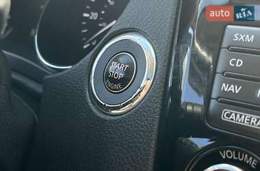 Внедорожник / Кроссовер Nissan Rogue 2014 в 