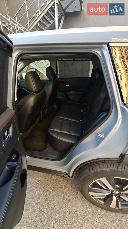 Позашляховик / Кросовер Nissan Rogue 2022 в Києві
