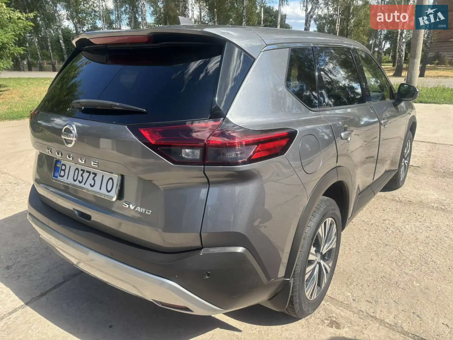 2021 Nissan Rogue - мініатюра 17