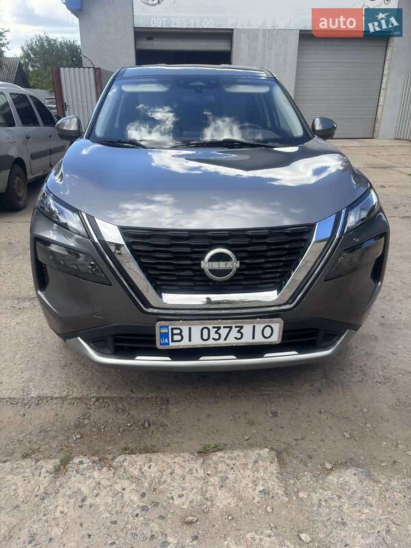 Внедорожник / Кроссовер Nissan Rogue 2021 в Лебедине