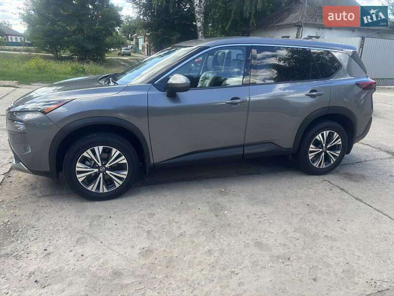 Внедорожник / Кроссовер Nissan Rogue 2021 в Лебедине