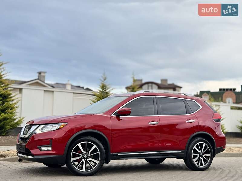 Внедорожник / Кроссовер Nissan Rogue 2017 в Одессе