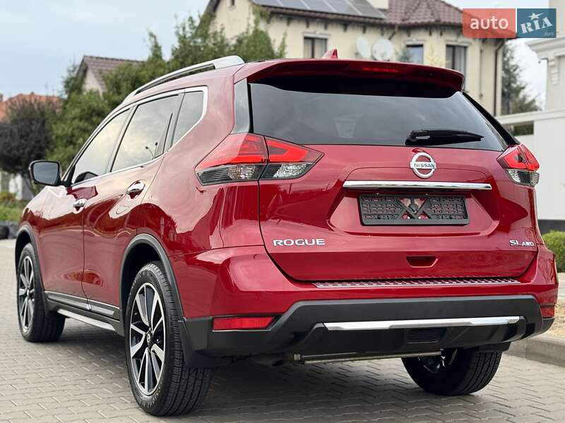 Внедорожник / Кроссовер Nissan Rogue 2017 в Одессе