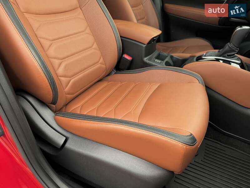 Внедорожник / Кроссовер Nissan Rogue 2017 в Одессе