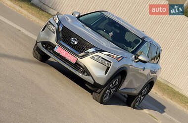 Позашляховик / Кросовер Nissan Rogue 2021 в 