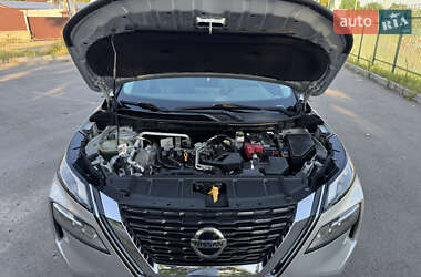 Позашляховик / Кросовер Nissan Rogue 2021 в 