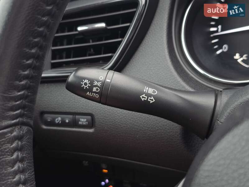 Позашляховик / Кросовер Nissan Rogue 2016 в Тернополі фото 7 Позашляховик / Кросовер Nissan Rogue 2016 в Тернополі