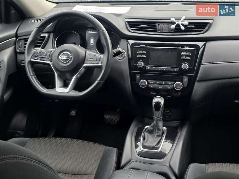 Позашляховик / Кросовер Nissan Rogue 2016 в Тернополі фото 14 Позашляховик / Кросовер Nissan Rogue 2016 в Тернополі