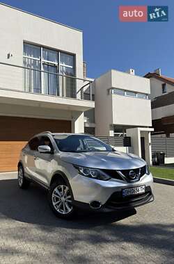 Внедорожник / Кроссовер Nissan Rogue 2017 в Одессе
