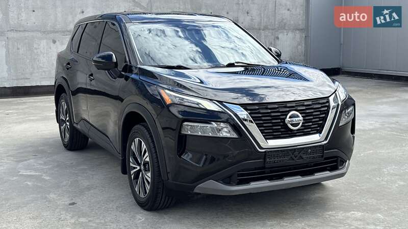 Позашляховик / Кросовер Nissan Rogue 2021 в Києві