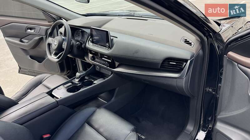 Позашляховик / Кросовер Nissan Rogue 2021 в Києві