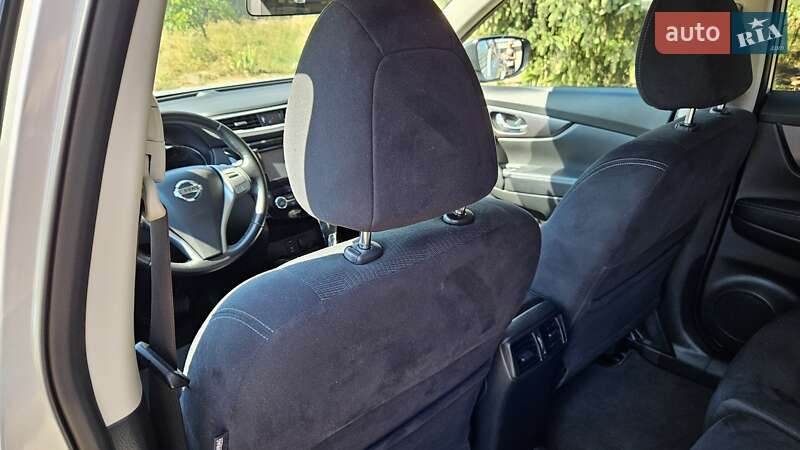 Позашляховик / Кросовер Nissan Rogue 2016 в Кропивницькому
