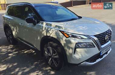 Позашляховик / Кросовер Nissan Rogue 2021 в Запоріжжі