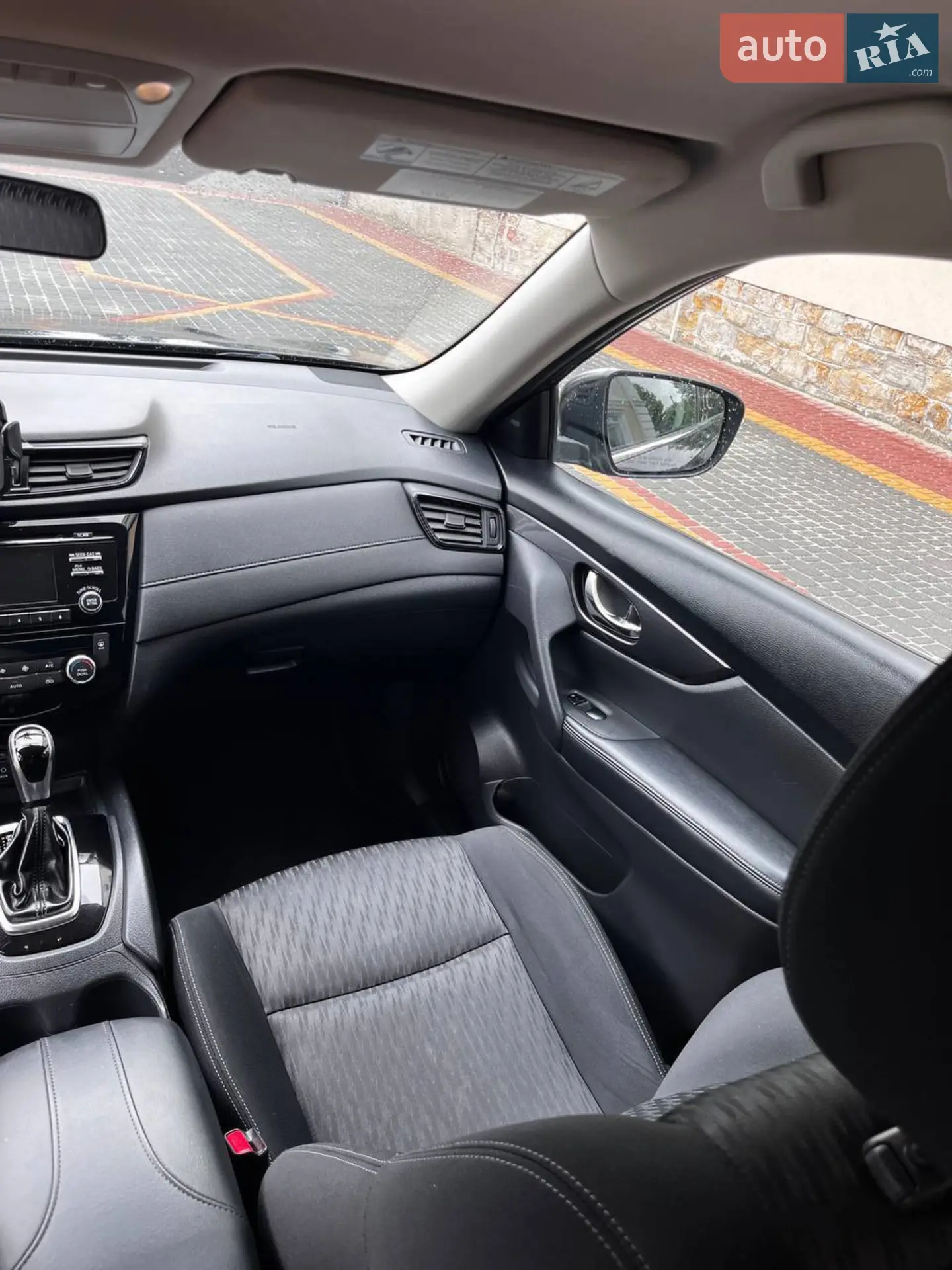 2017 Nissan Rogue - мініатюра 11