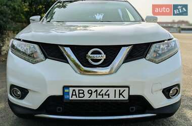 Позашляховик / Кросовер Nissan Rogue 2015 в Тульчині