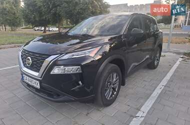 Позашляховик / Кросовер Nissan Rogue 2021 в Черкасах