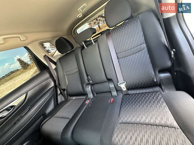 Внедорожник / Кроссовер Nissan Rogue 2018 в Ивано-Франковске фото 9 Внедорожник / Кроссовер Nissan Rogue 2018 в Ивано-Франковске