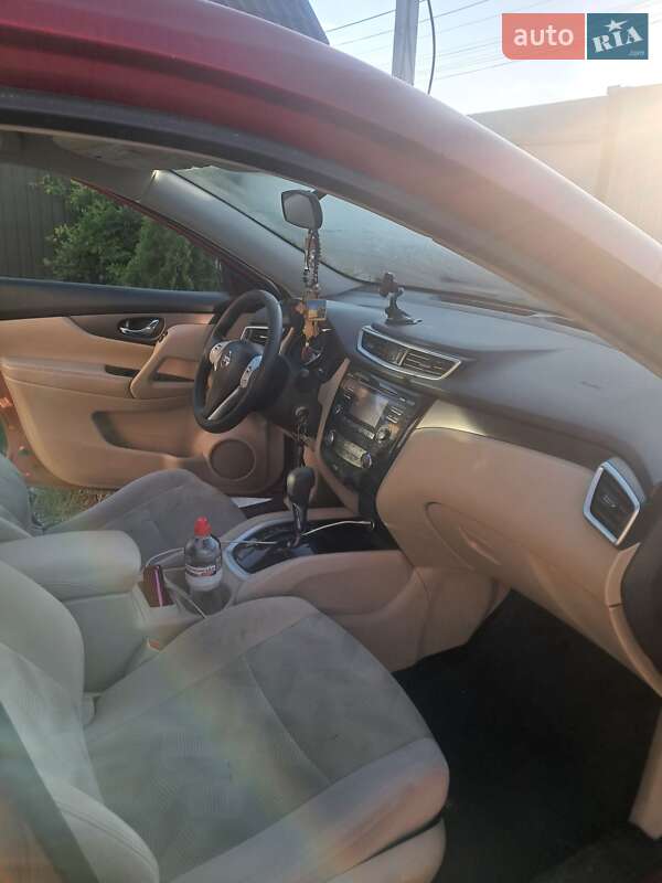 Внедорожник / Кроссовер Nissan Rogue 2016 в Киеве фото 6 Внедорожник / Кроссовер Nissan Rogue 2016 в Киеве