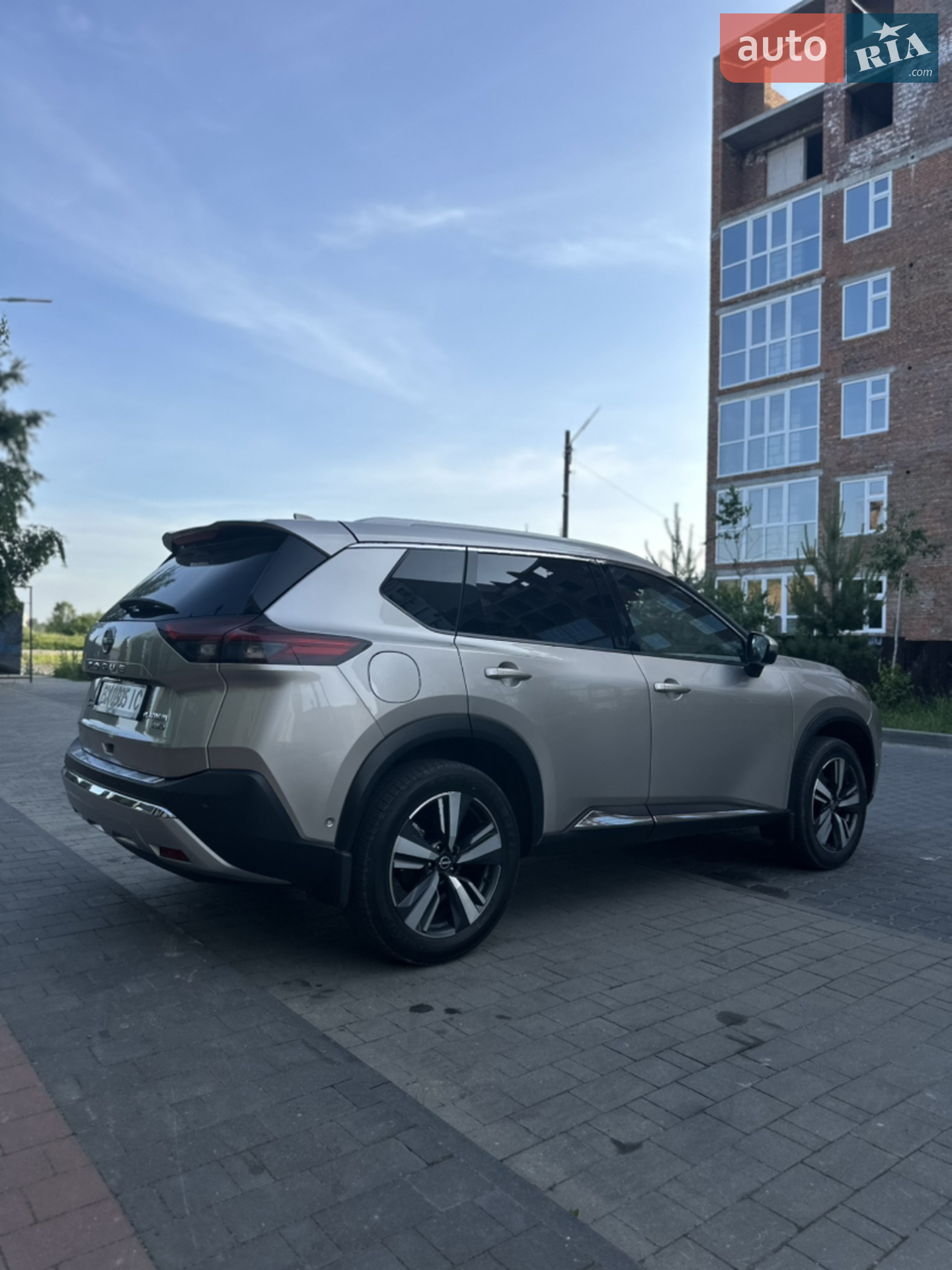2022 Nissan Rogue - мініатюра 3