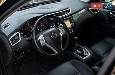 Внедорожник / Кроссовер Nissan Rogue 2014 в 