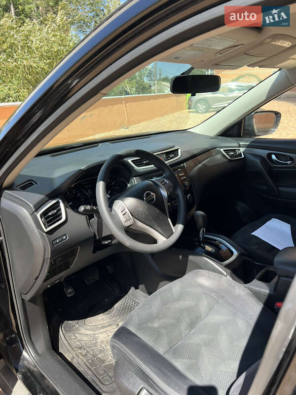 Внедорожник / Кроссовер Nissan Rogue 2016 в Одессе